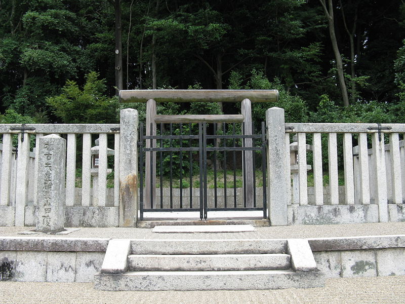 Memorial Shinto shrine and mausoleum honoring Empress Suiko
